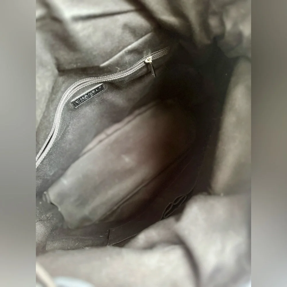 CHANEL Bag - Picture 12 of 15